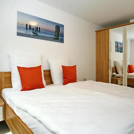 Linden-palais 13 * Heiligendamm